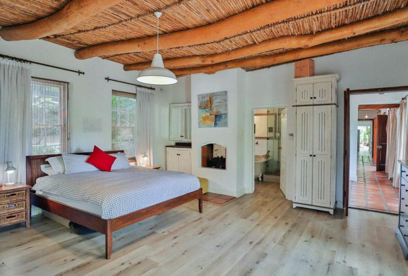 5 Bedroom Property for Sale in Hout Bay Western Cape